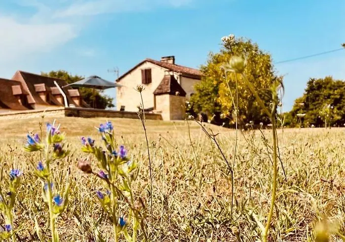 Le Domaine De Camberoux Hébergement de vacances Saint-Marcel-du-Périgord